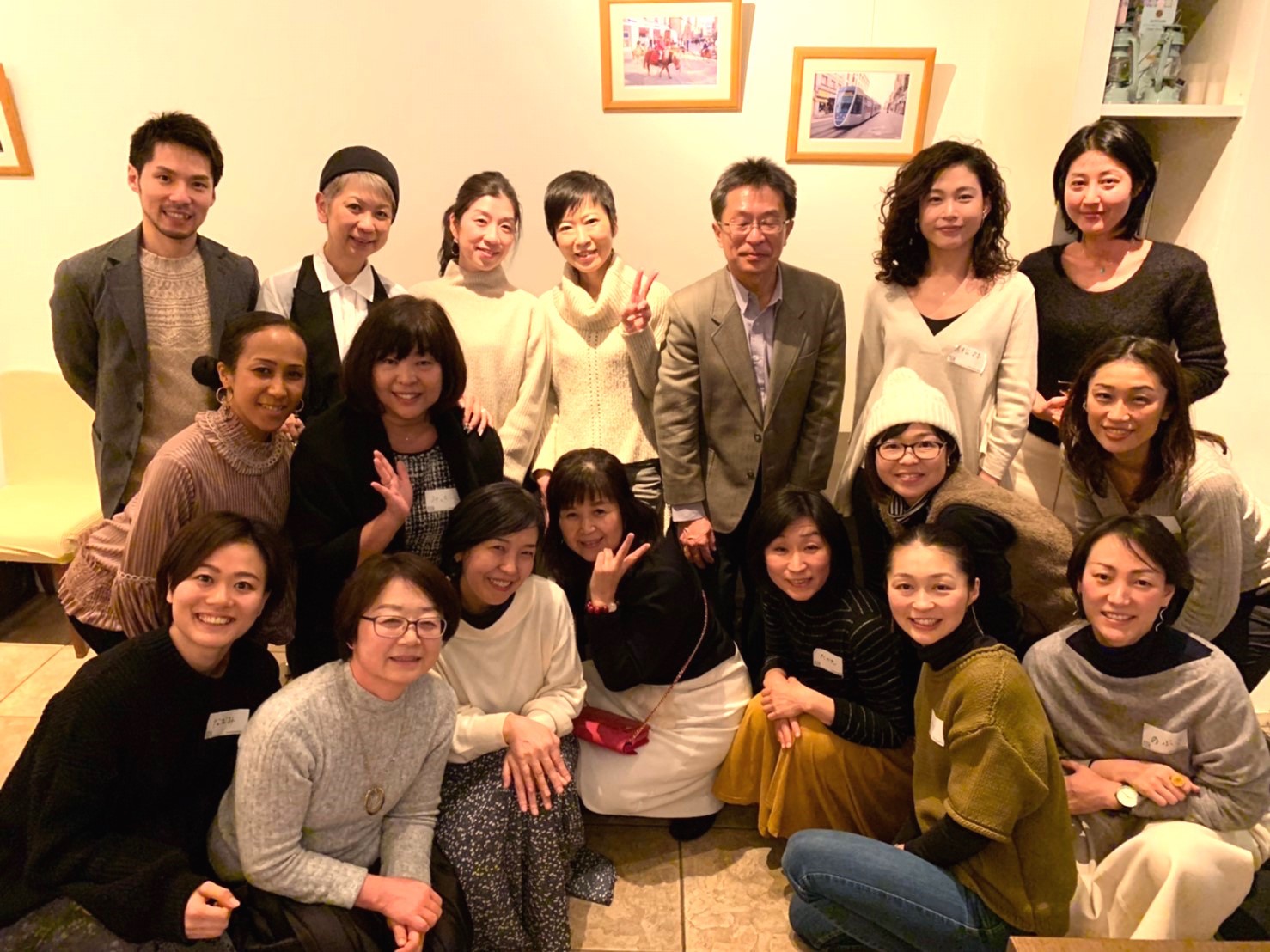 IOB新年会の様子集合写真